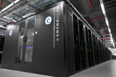 “上下楼就是上下逛”“邻人是合股人成为这里